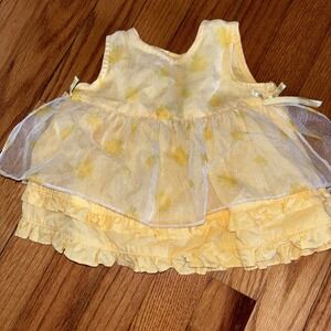 Vintage The Mayfair Company Baby Girl Daisy Flower Themed Dress - Size 3 Months